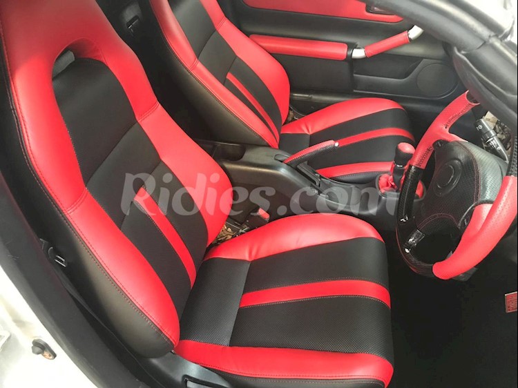 20002007 Toyota MR2 Synthetic Leather Seat Covers