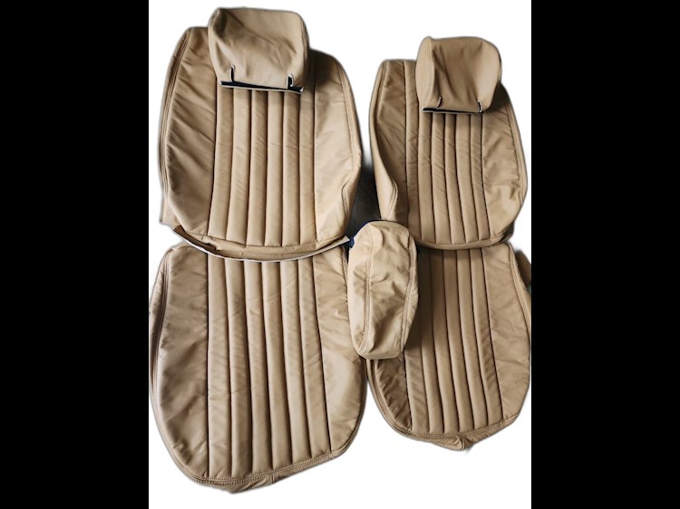 1987 R107 Seat Covers